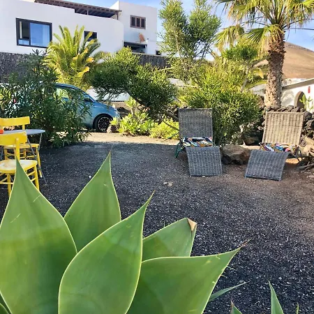 Ferienwohnung Loft Con Vista Mare Tías Exterior foto
